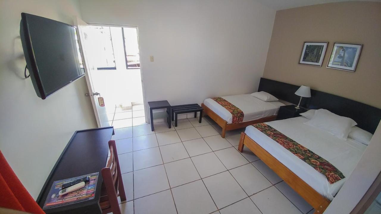 Hostal "Centrika" Tarapoto Εξωτερικό φωτογραφία