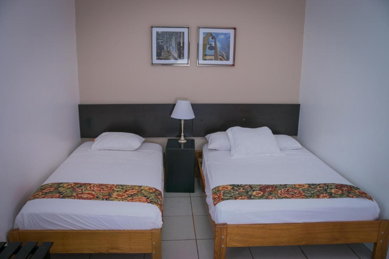 Hostal "Centrika" Tarapoto Εξωτερικό φωτογραφία