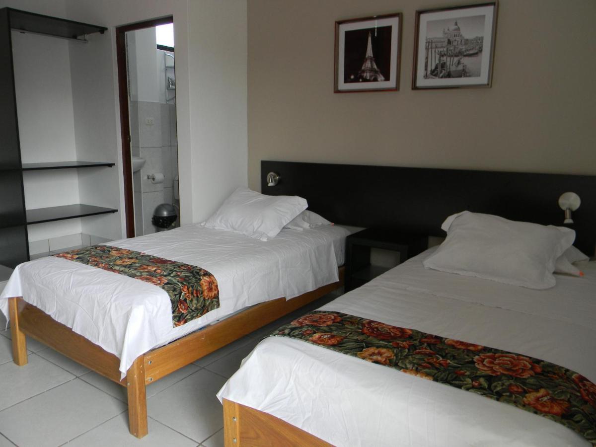 Hostal "Centrika" Tarapoto Εξωτερικό φωτογραφία