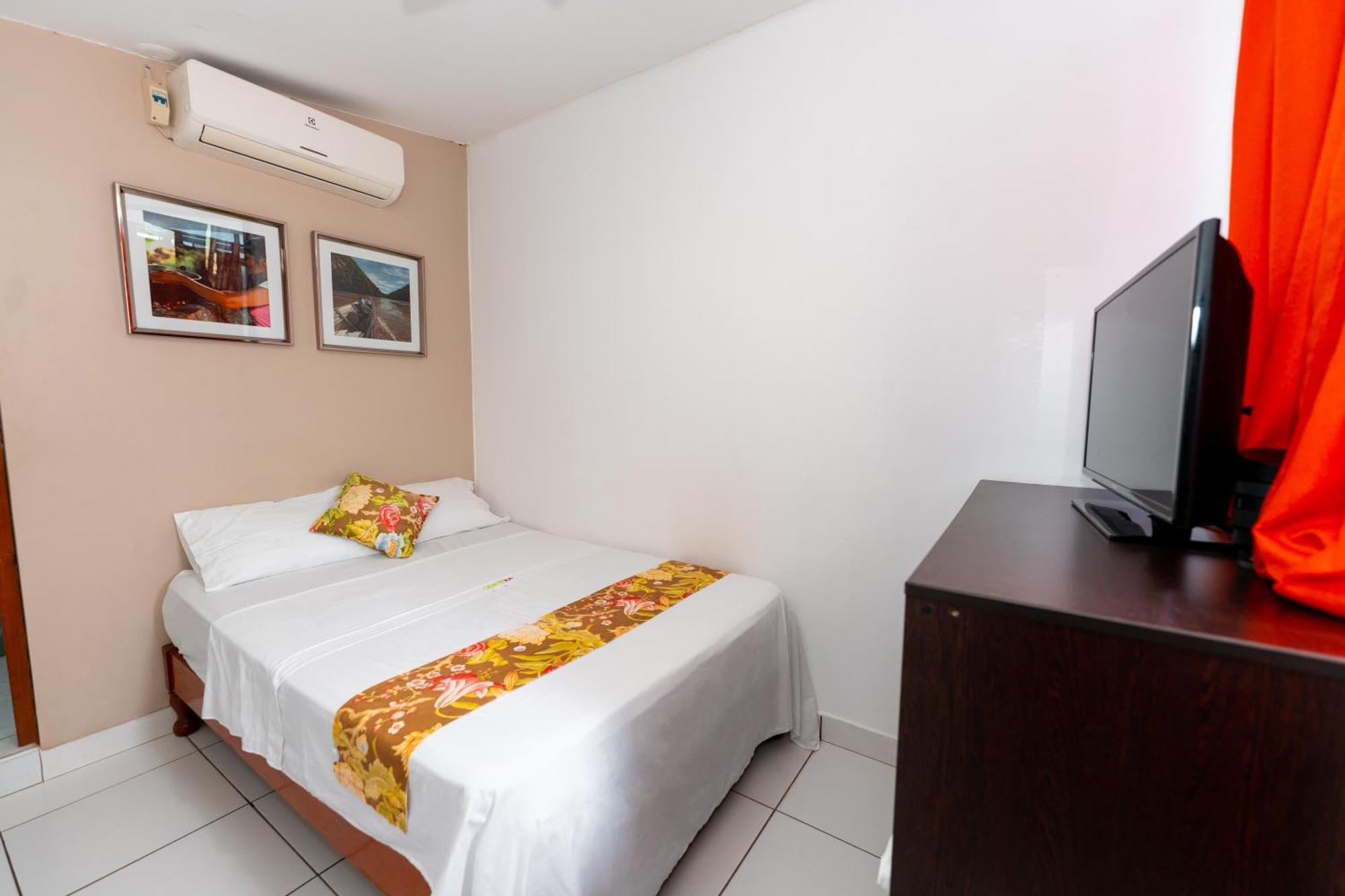 Hostal "Centrika" Tarapoto Εξωτερικό φωτογραφία