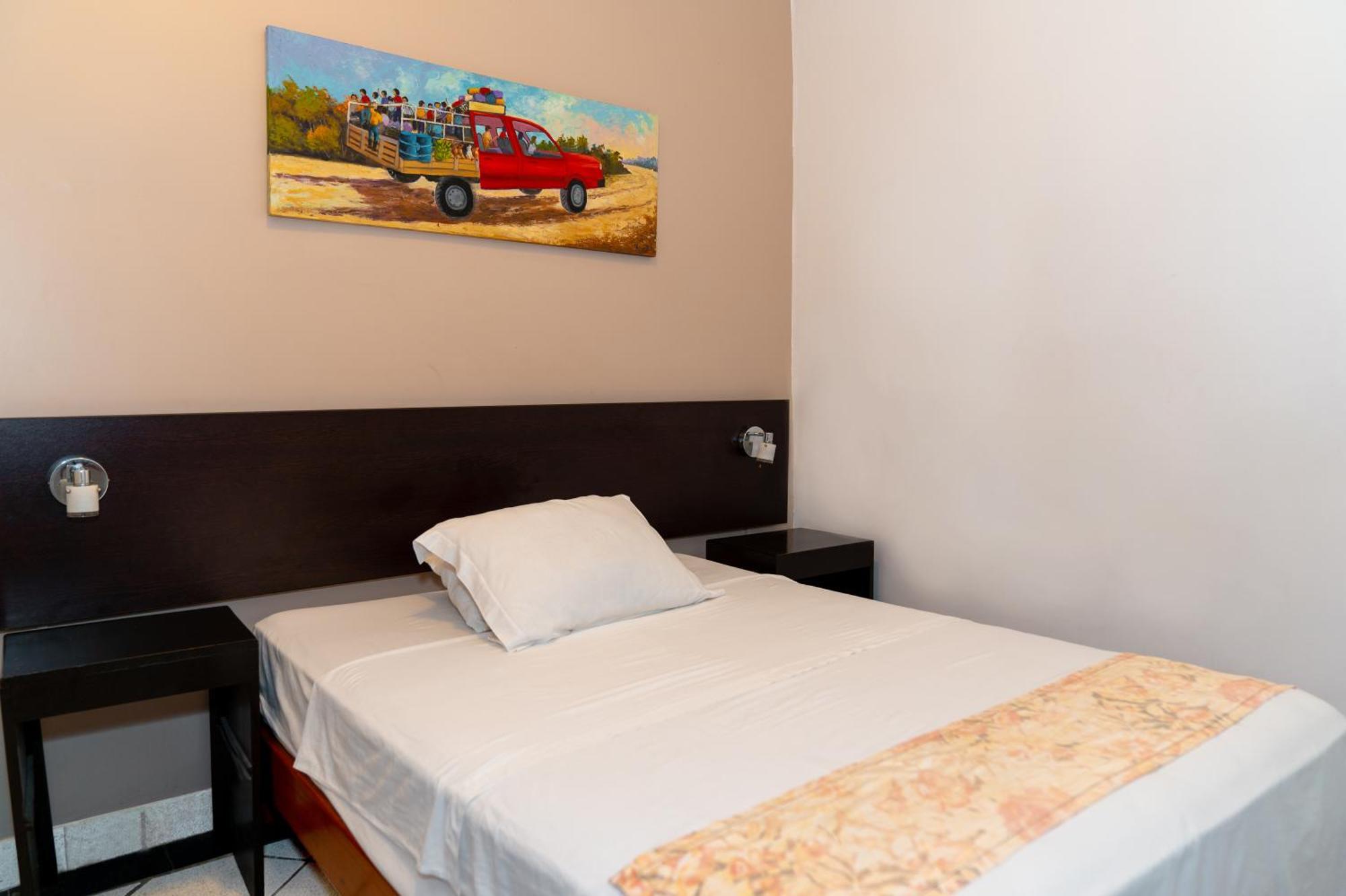 Hostal "Centrika" Tarapoto Εξωτερικό φωτογραφία