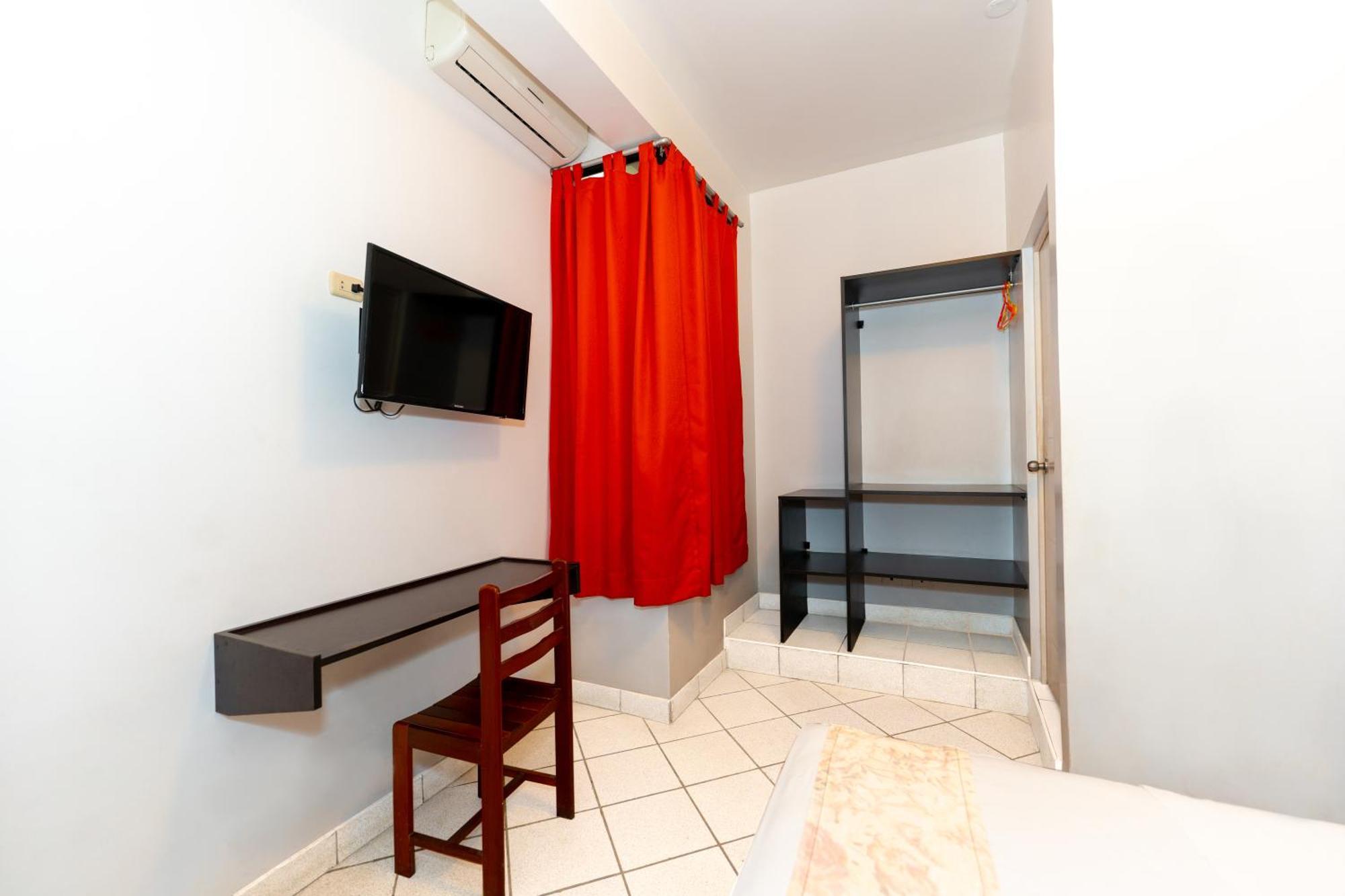 Hostal "Centrika" Tarapoto Εξωτερικό φωτογραφία